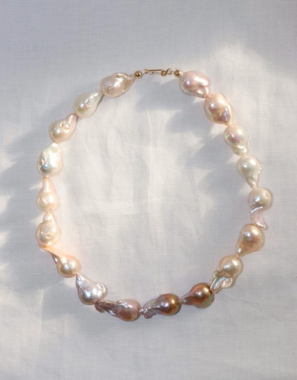 Angelina Baroque Pearl Necklace - Image 4