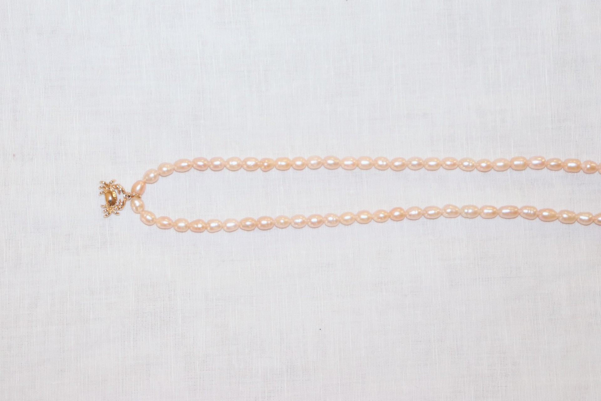 Crab Charm Pearl Necklace - Image 7